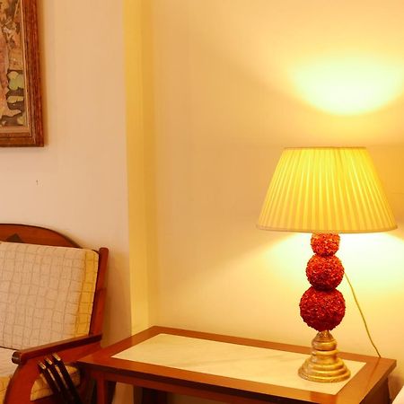 Ciwulan 36 Guest House Bandung Exteriör bild