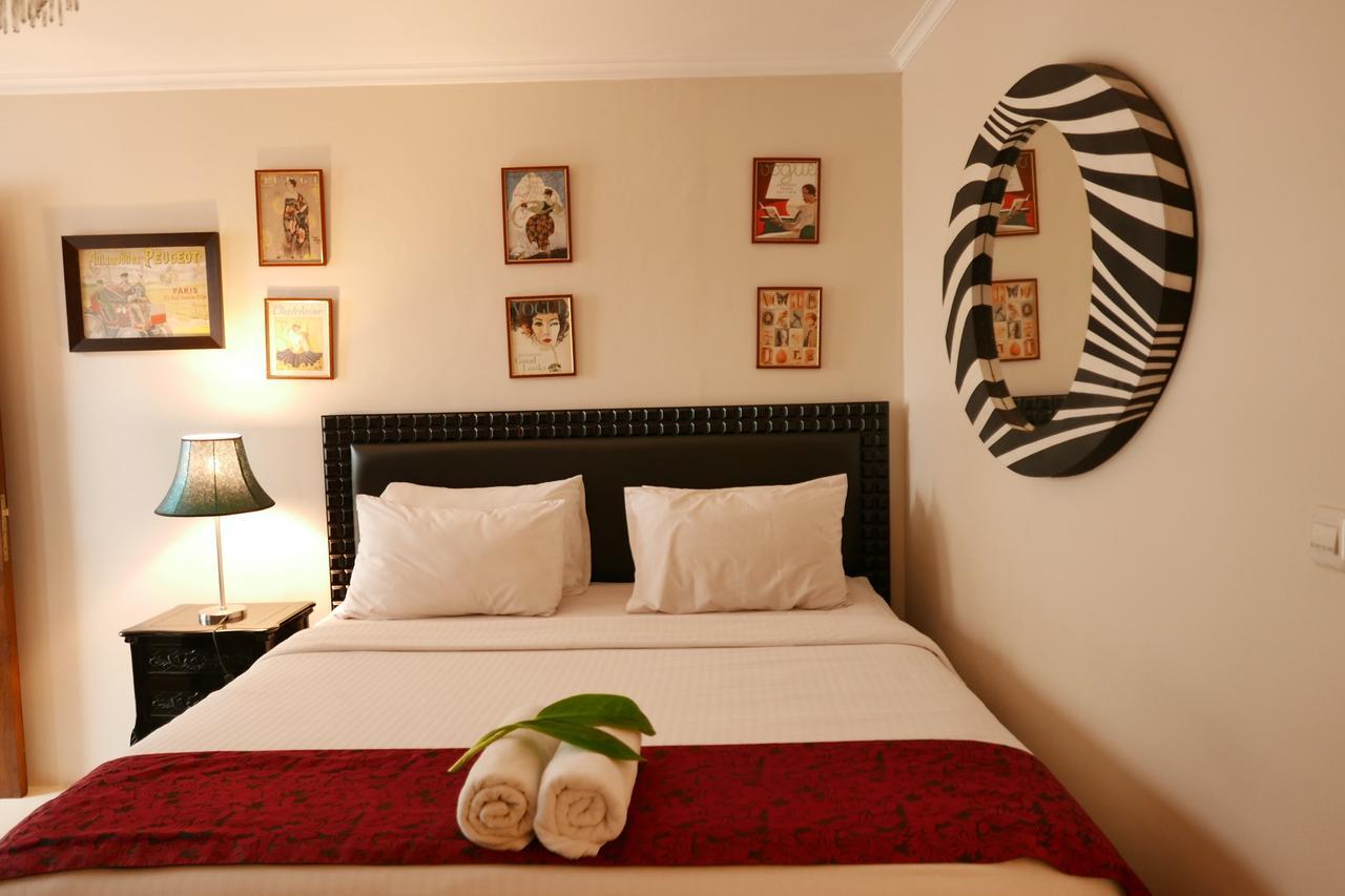 Ciwulan 36 Guest House Bandung Exteriör bild