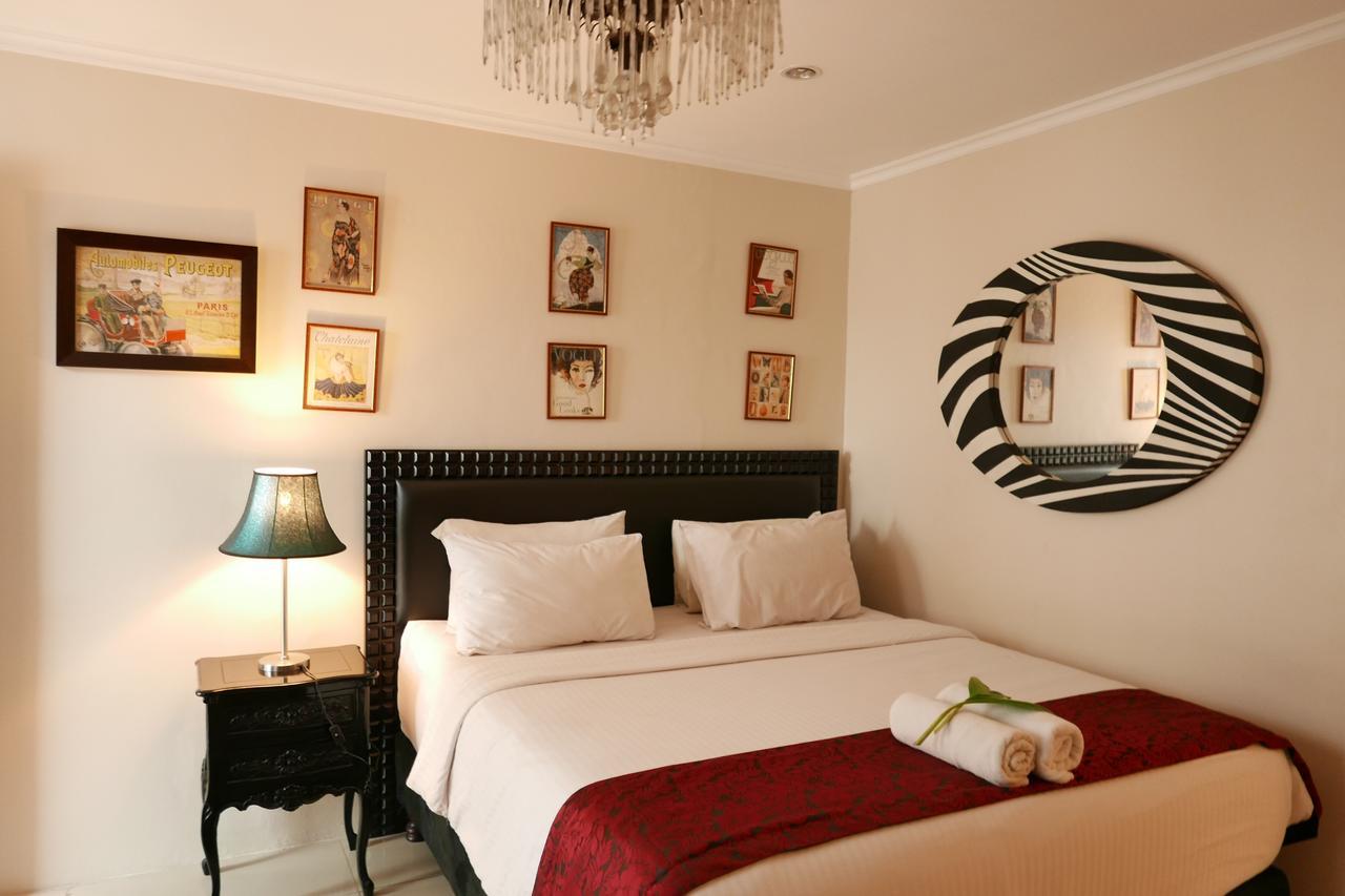 Ciwulan 36 Guest House Bandung Exteriör bild