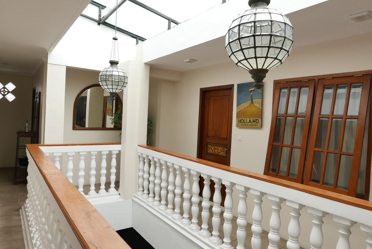 Ciwulan 36 Guest House Bandung Exteriör bild