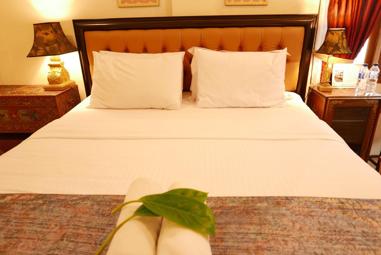 Ciwulan 36 Guest House Bandung Exteriör bild