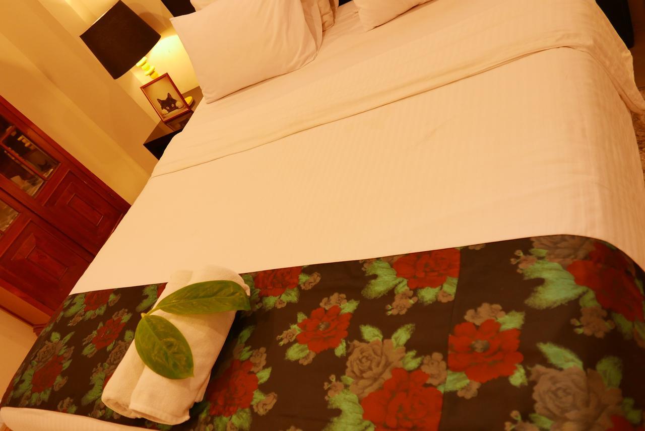 Ciwulan 36 Guest House Bandung Exteriör bild