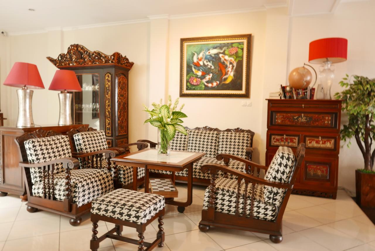 Ciwulan 36 Guest House Bandung Exteriör bild