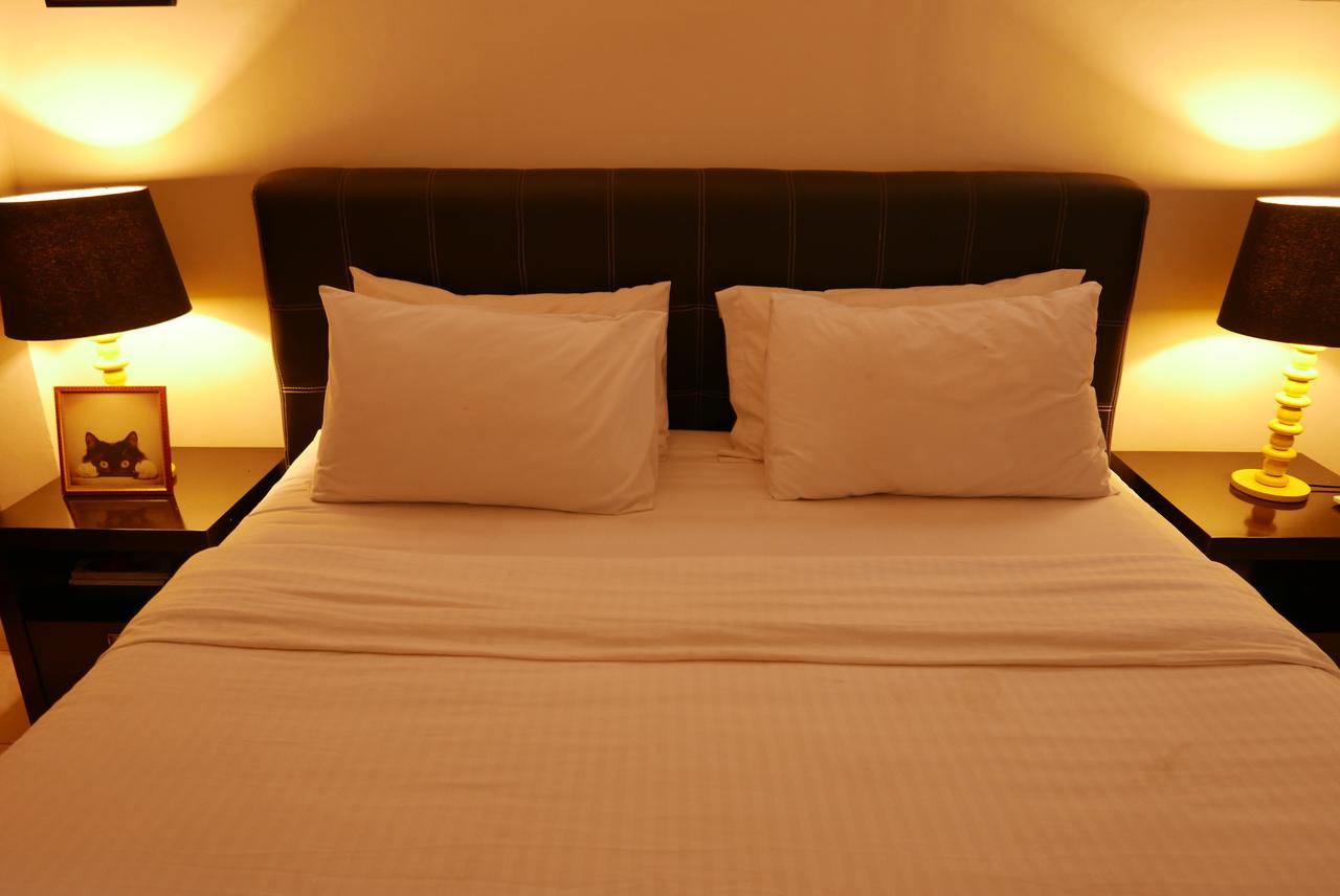 Ciwulan 36 Guest House Bandung Exteriör bild